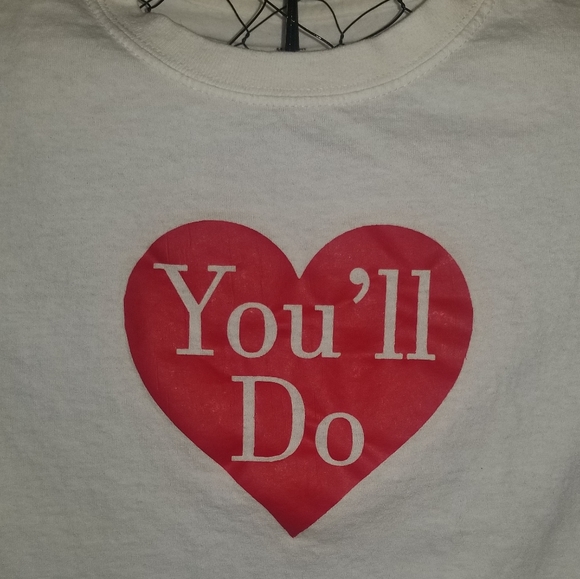 Hanes Tops - ❤Valentine's Day Tshirt size M